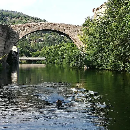 A Avec Terrasse Le Vigan (Gard)